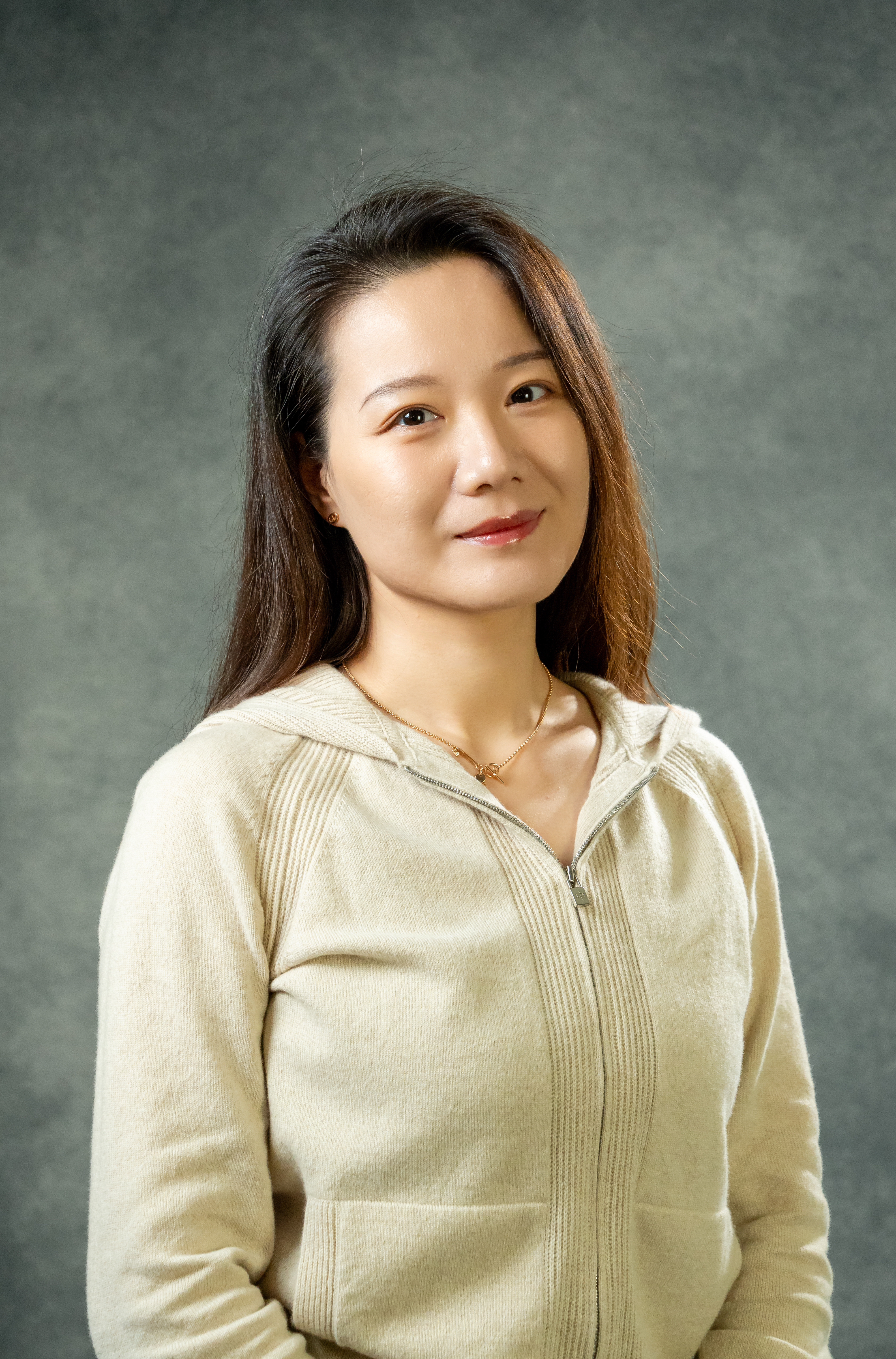 Lu Jiang, Founder & Director